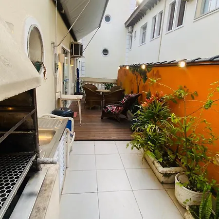 Apartamento Com Varanda Gourmet Na Praia Da Enseada-3